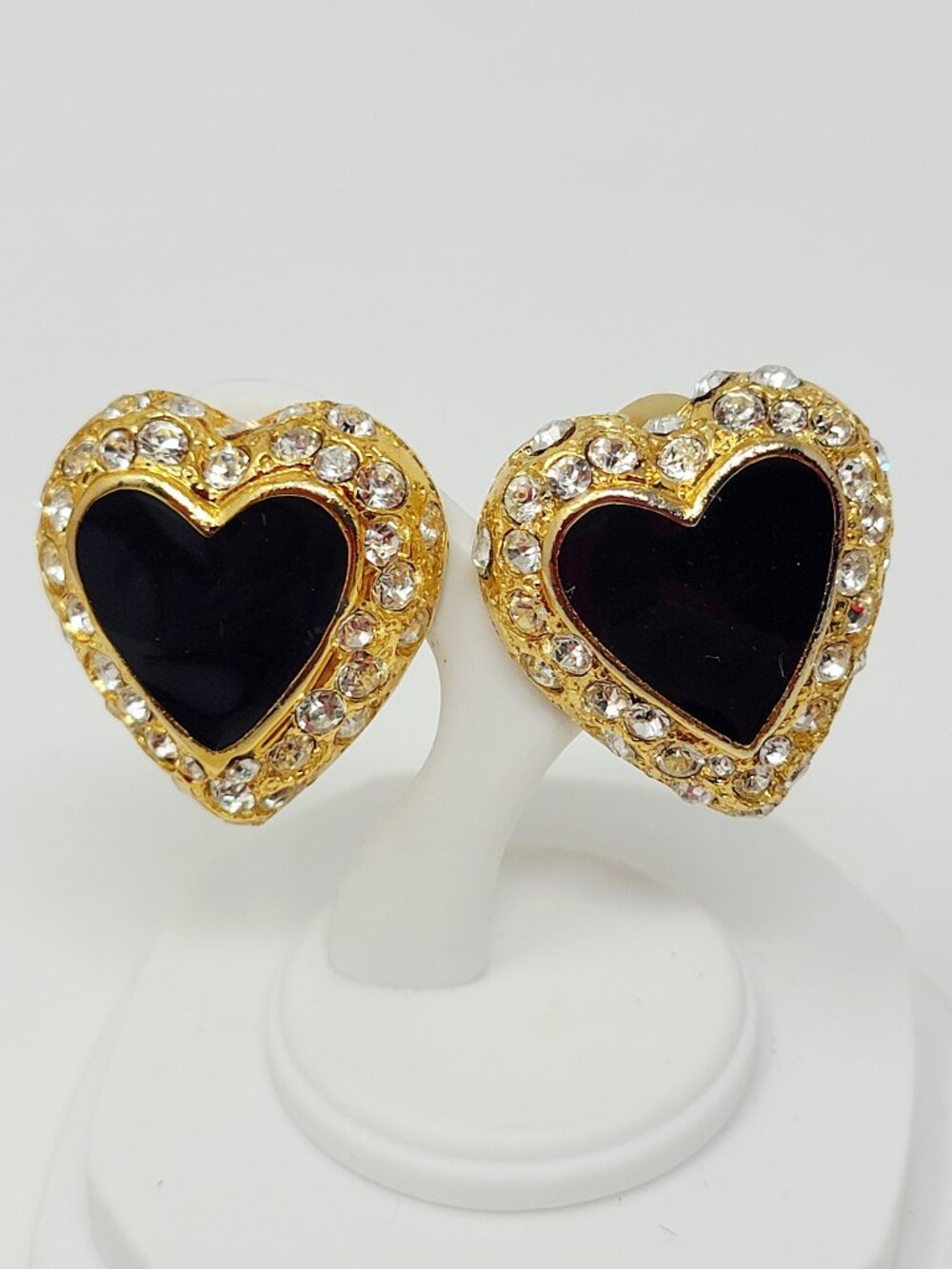 🖤 Vintage Black Enamel Rhinestone Heart Clip On Earrings